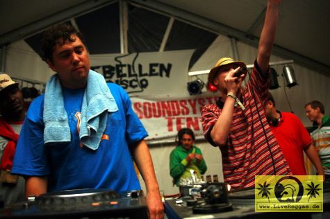 Cornadoor (D) with Soundquake 14. Reggae Jam Festival - Bersenbrueck - Dancehall Stage 08. August 2008 (7).JPG